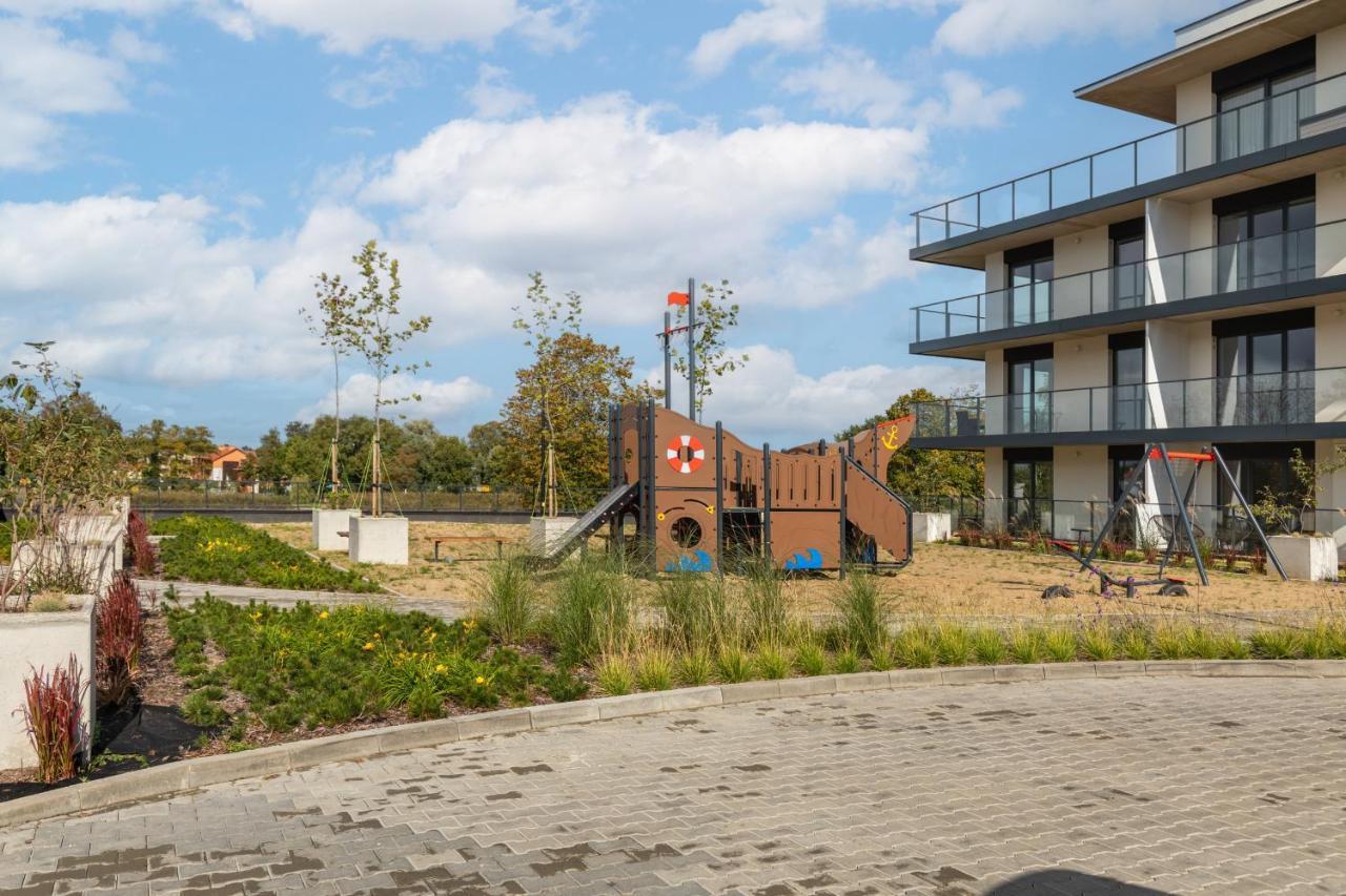 Wellness Resort Apartments Dziwnow Riverfront By Noclegi Renters Eksteriør billede